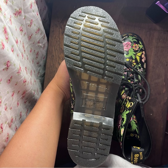 Women's Boots DR. Martens - 1460 BLOOM - Picture 4 of 4